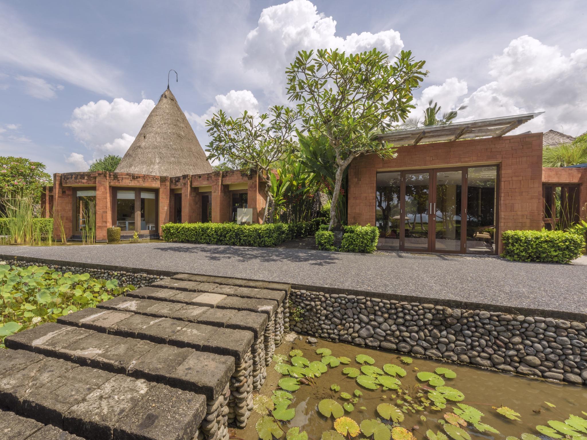 Wakagangga Hotel Tabanan  Exterior photo