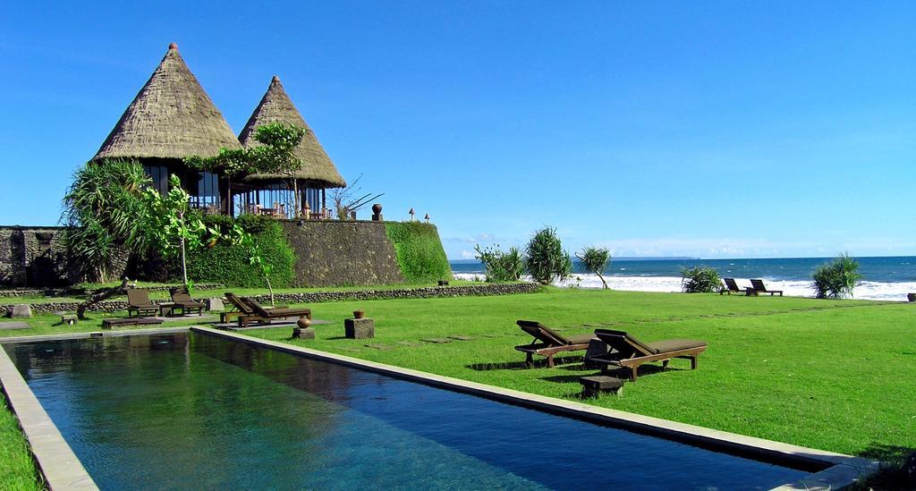 Wakagangga Hotel Tabanan  Exterior photo