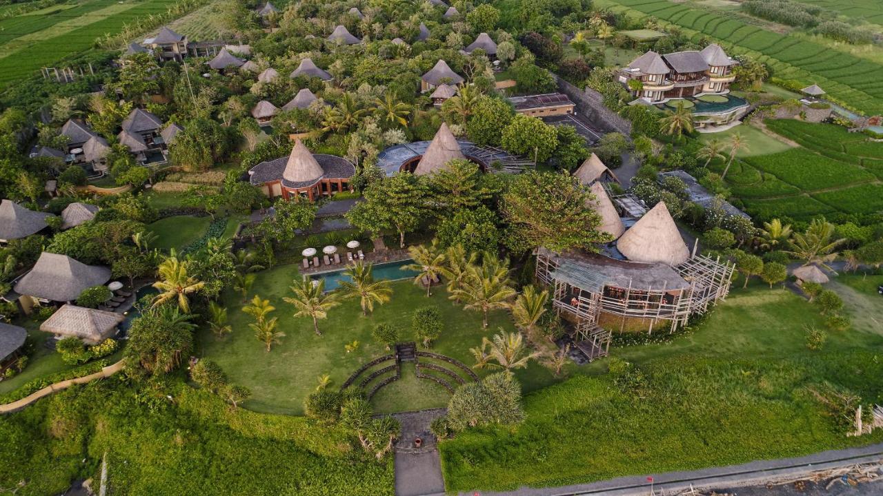 Wakagangga Hotel Tabanan  Exterior photo